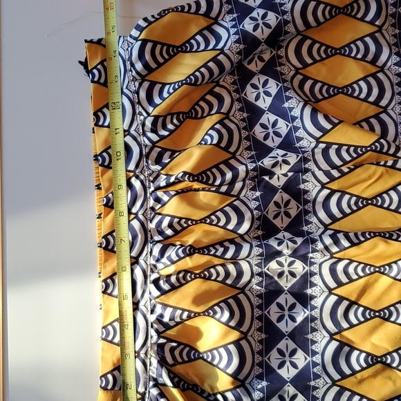 Women's Pants - Picture 5 of 12